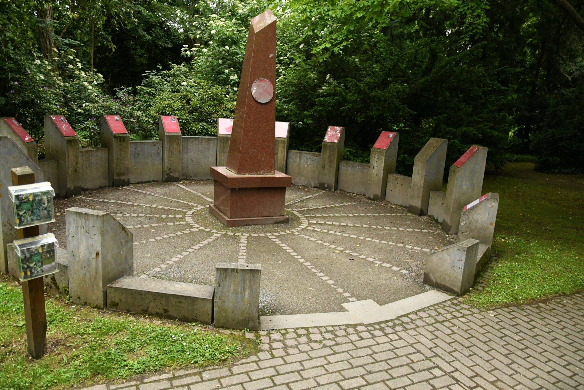 Der Göttinger Stadtfriedhof und Nobel-Rondell
