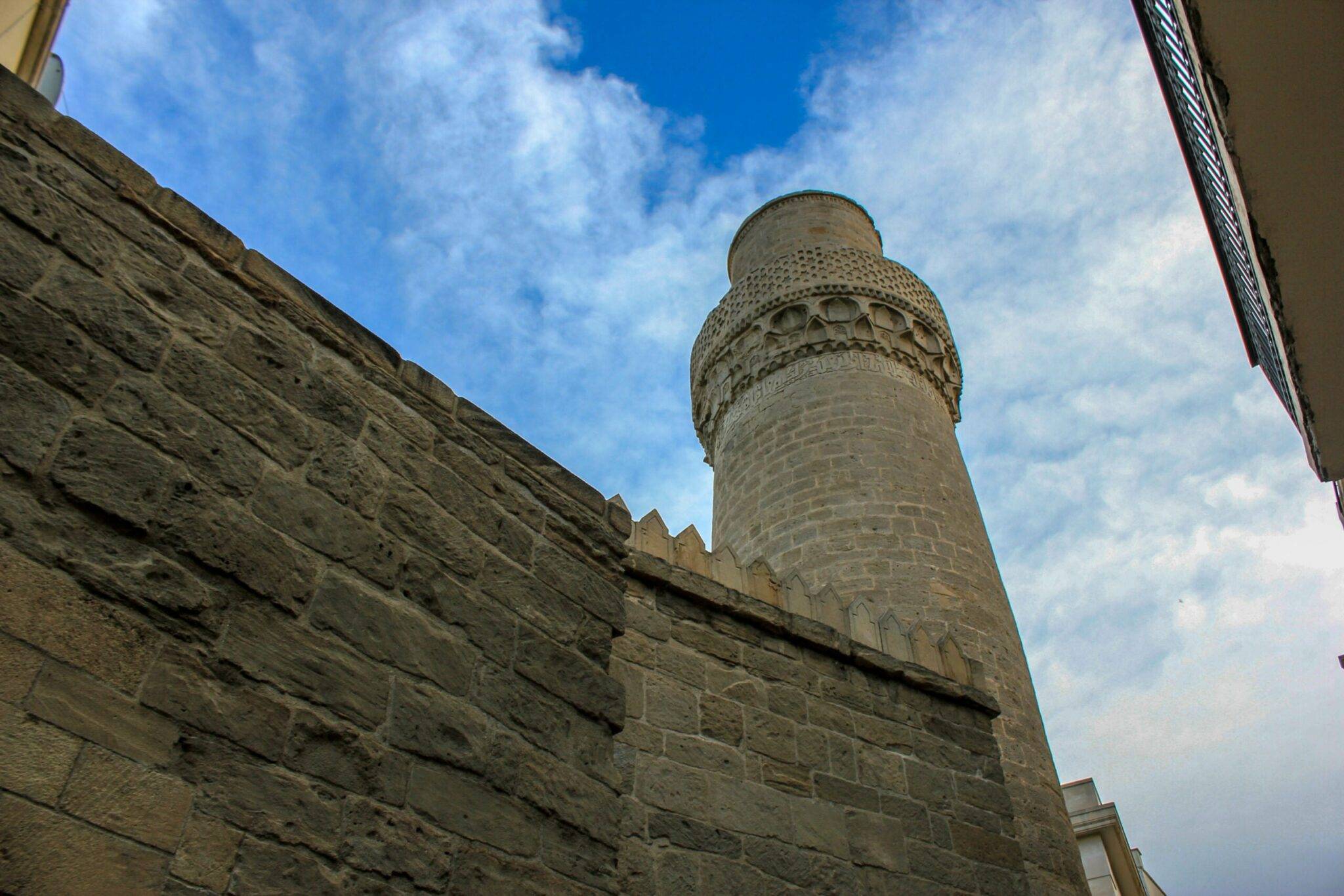 Список и фото мечетей Ичери-Шехер — Старый город Баку